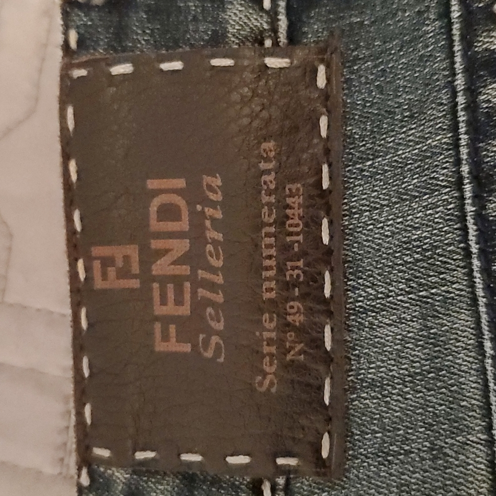 Fendi Women's Blue Jeans - Used Size 40